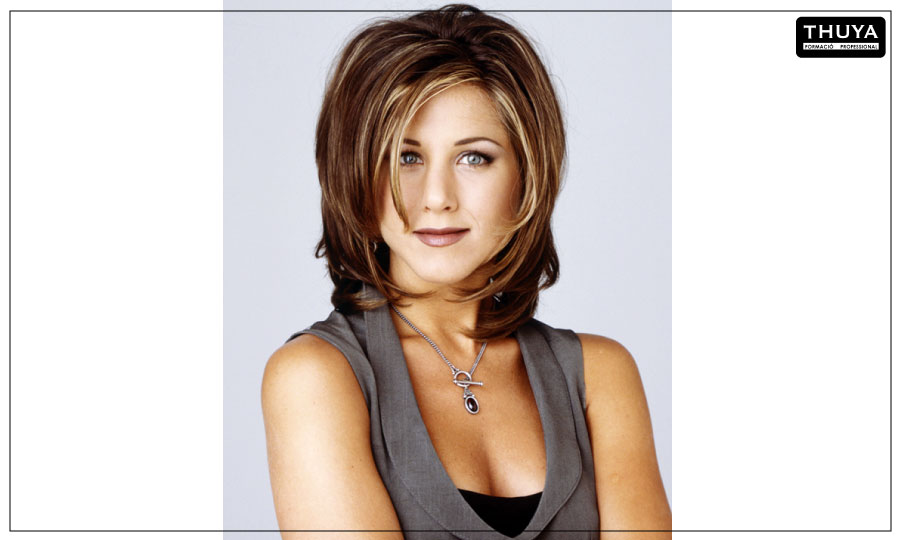Jennifer Aniston puso de moda el peinado Rachel en los años 90